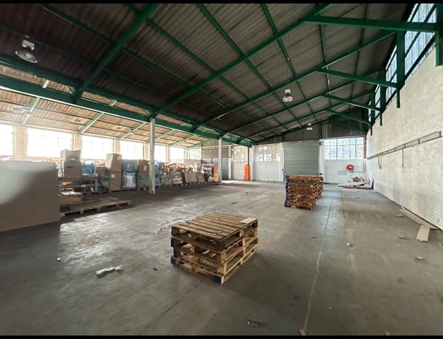3,544M² WAREHOUSE TO LET IN EPPING INDUSTRIAL